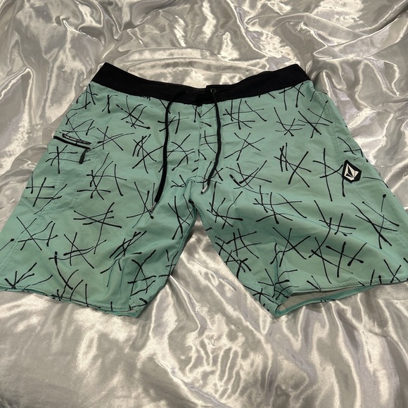 ♡ board shorts ♡ - Picture 2 of 6